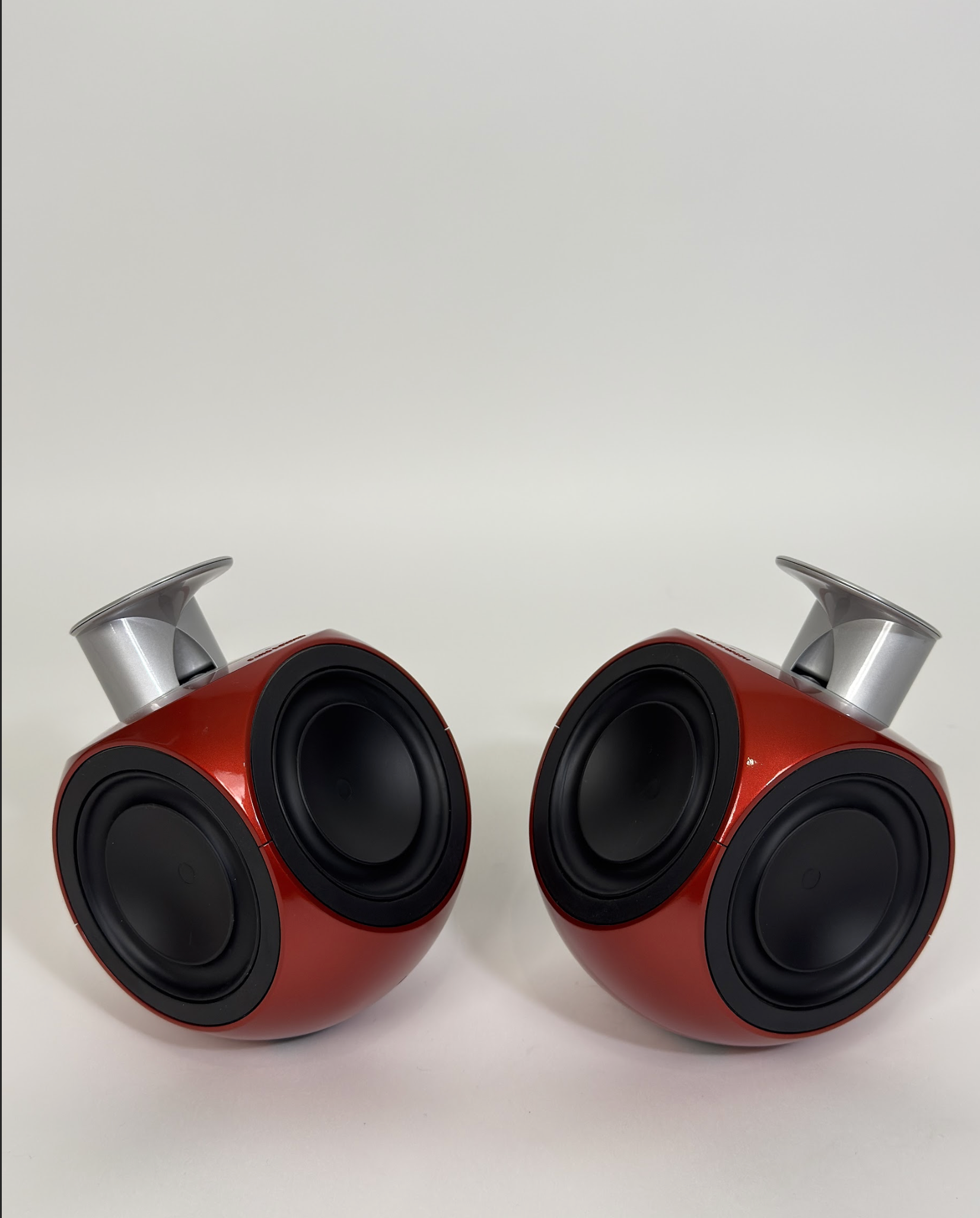 Bang & Olufsen Beolab 3 ∙ Speakers ∙ SkynnexAV Bang & Olufsen Beolab 3 ∙ Speakers ∙ SkynnexAV