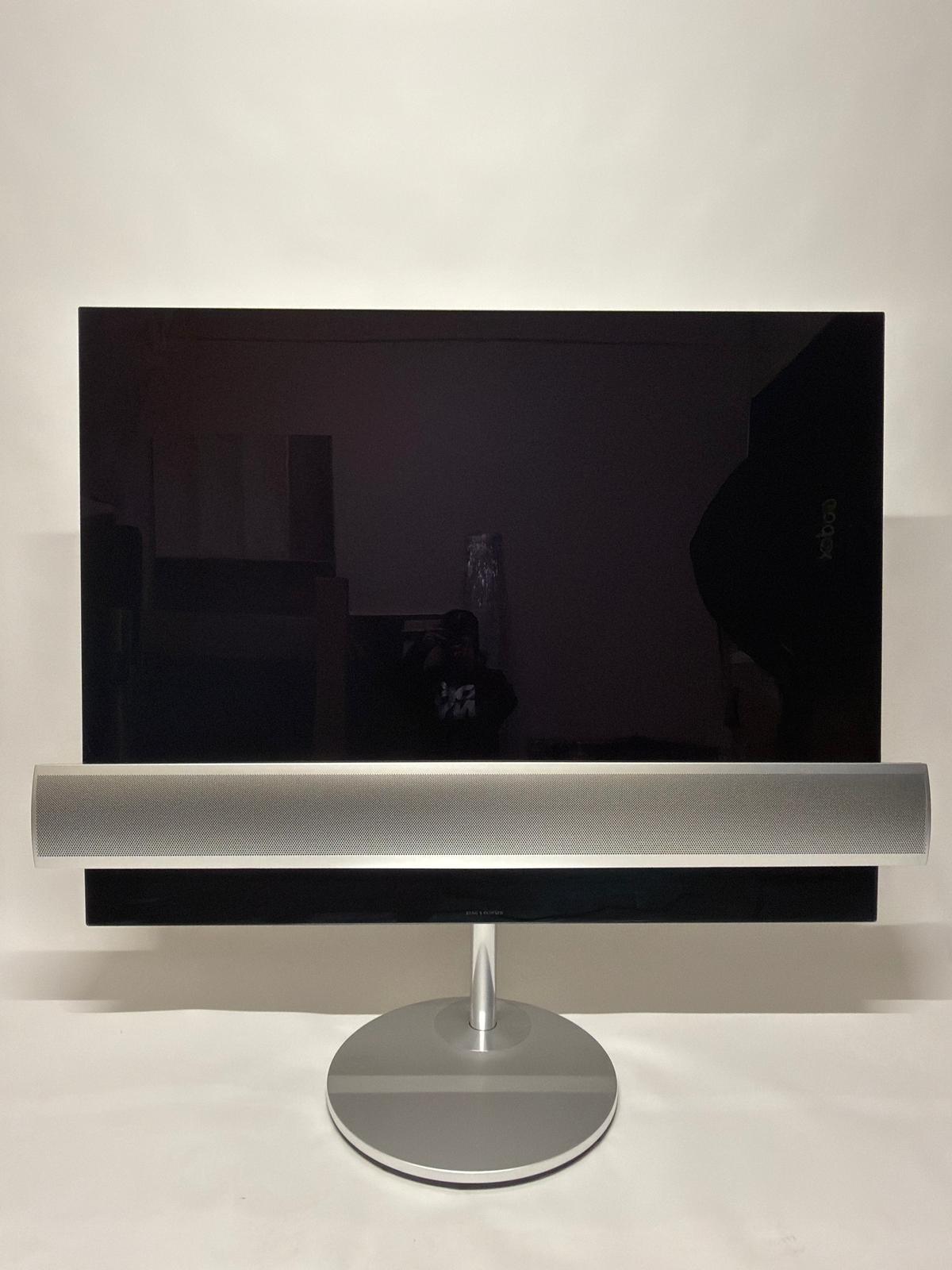 Bang & Olufsen Beovision Eclipse ∙ Televisions ∙ SkynnexAV