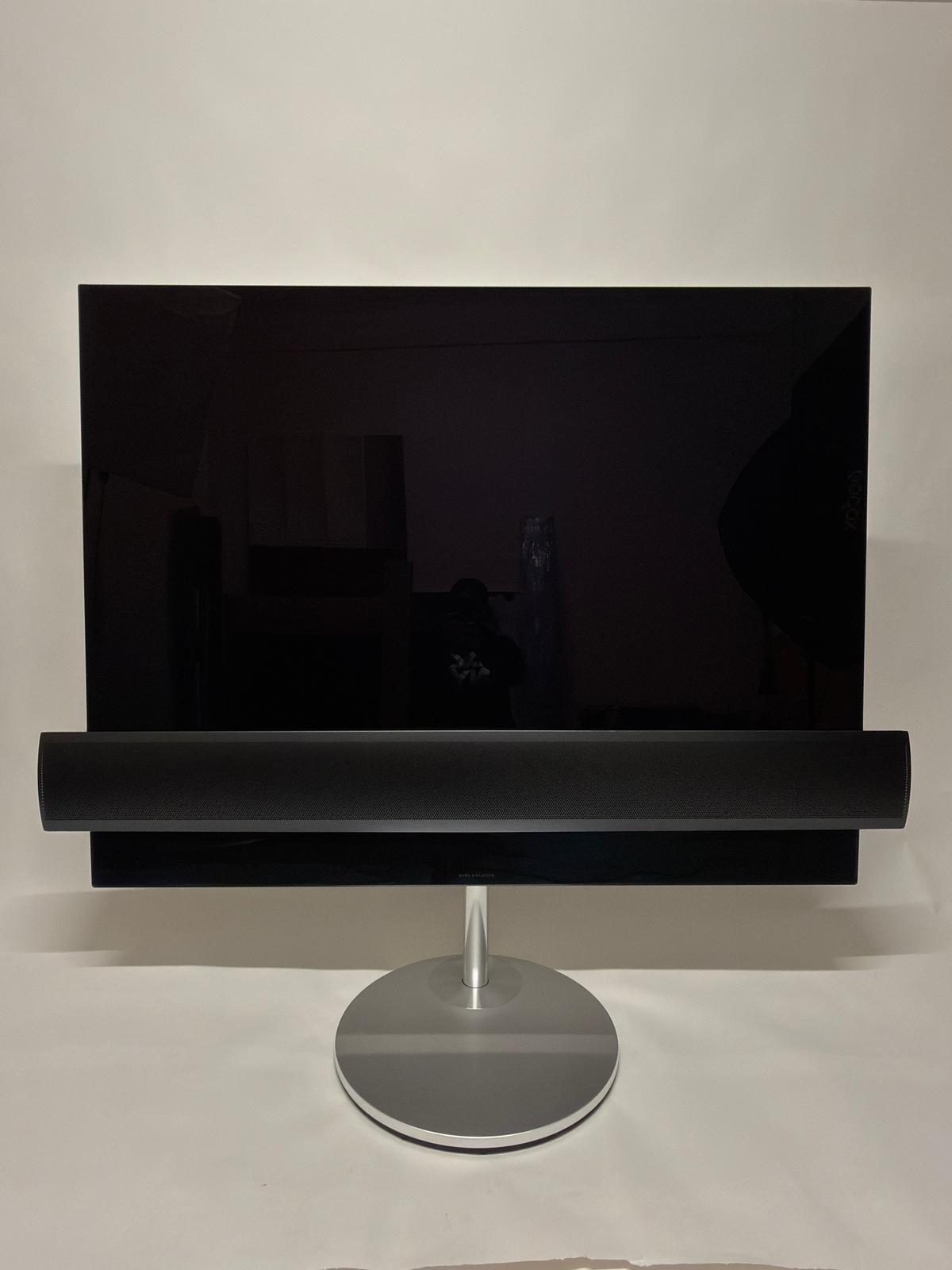 Bang & Olufsen Beovision Eclipse ∙ Televisions ∙ SkynnexAV