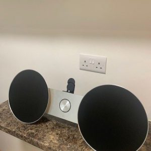 Bang & Olufsen BeoPlay A8
