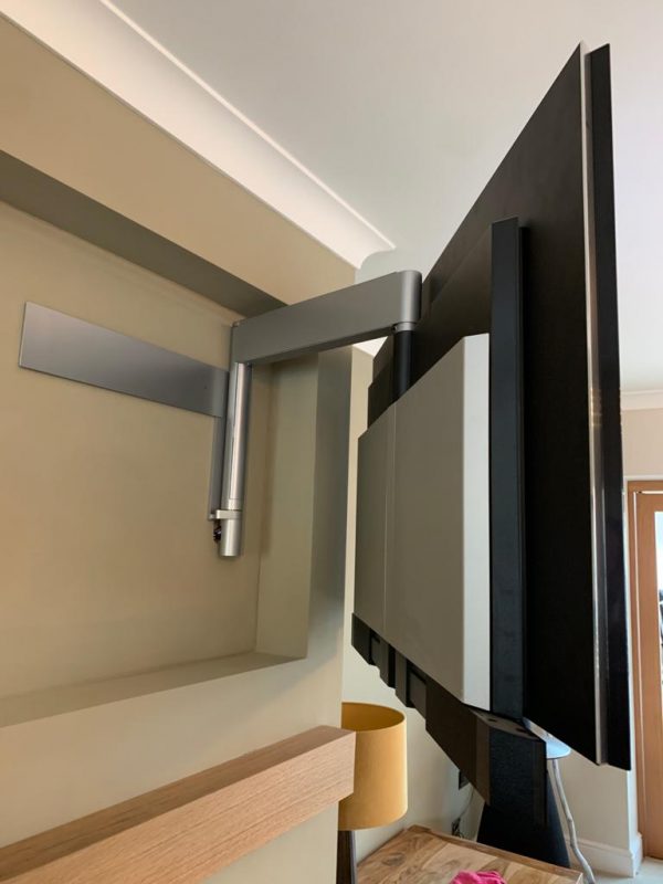 Bang & Olufsen BeoVision Avant - 55" With Motorised Wall Bracket - New Video Engine - Image 4