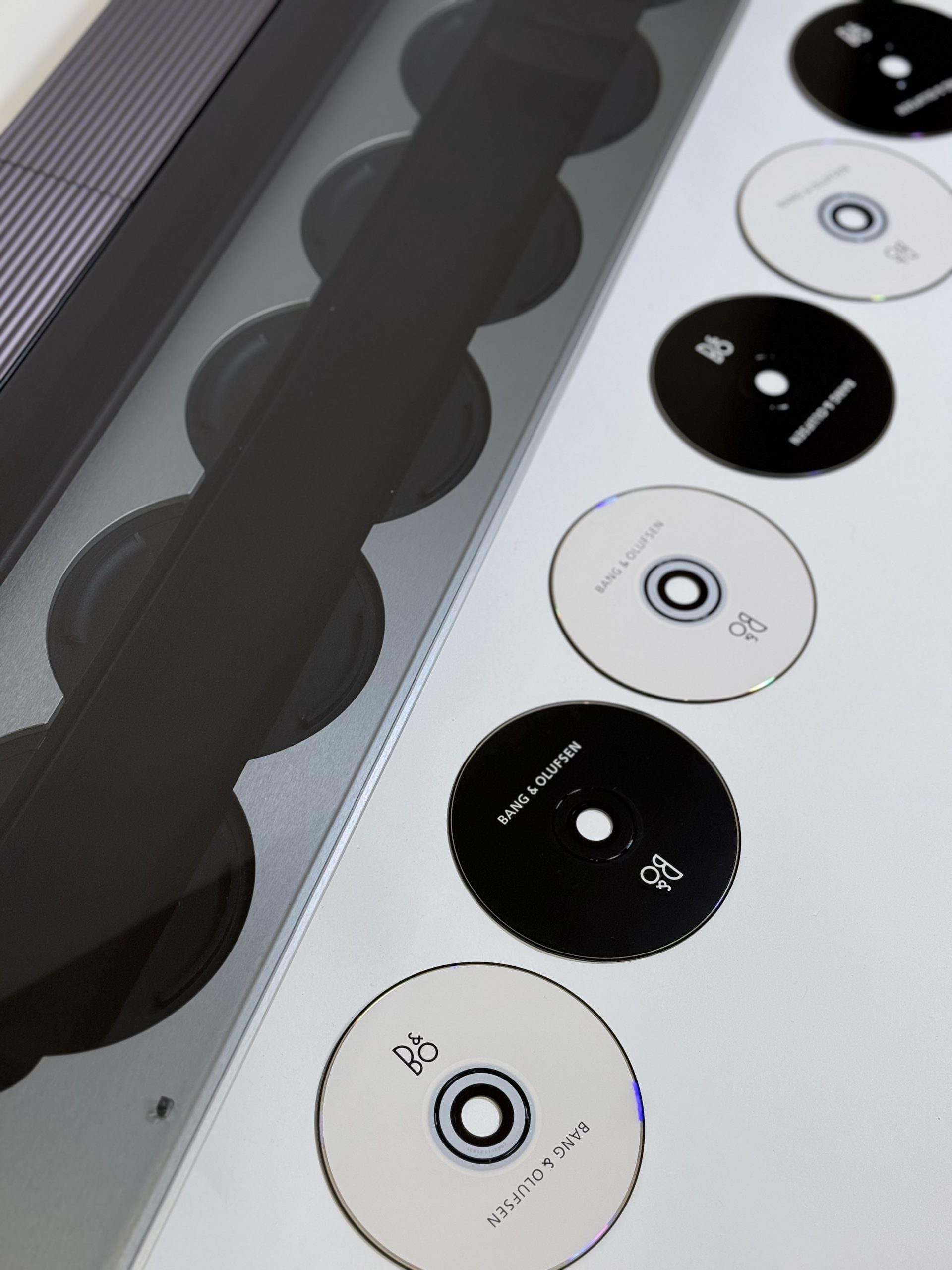 Bang & Olufsen BeoSound 9000 MK3 with new Laser Player Only