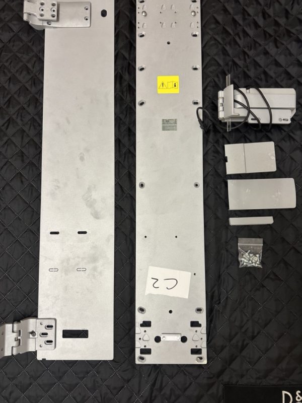 Bang & Olufsen Beovision 11-46” Motorised Wall bracket