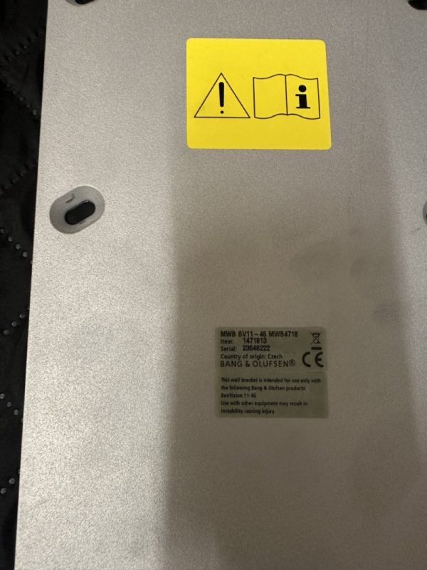Bang & Olufsen Beovision 11-46” Motorised Wall bracket - Image 3