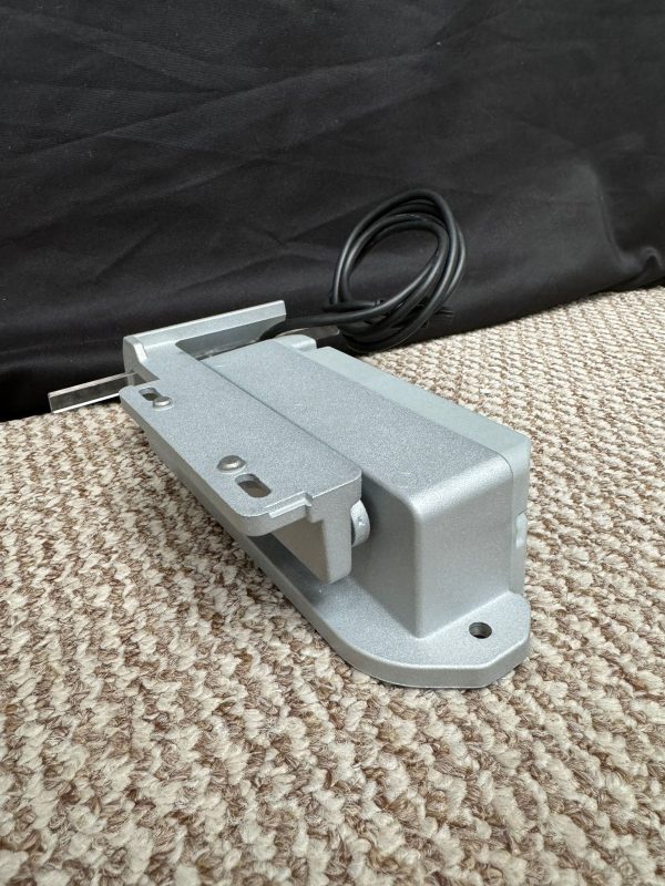 Bang & Olufsen  Beovision 11 & 14Wall Bracket Motor - Image 7
