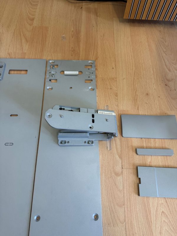 Bang & Olufsen Beovision 11 and 14 - 55" original wall bracket non motorised one - Image 2
