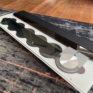 Bang & Olufsen BeoSound 9000 Mk3 – White limited edition