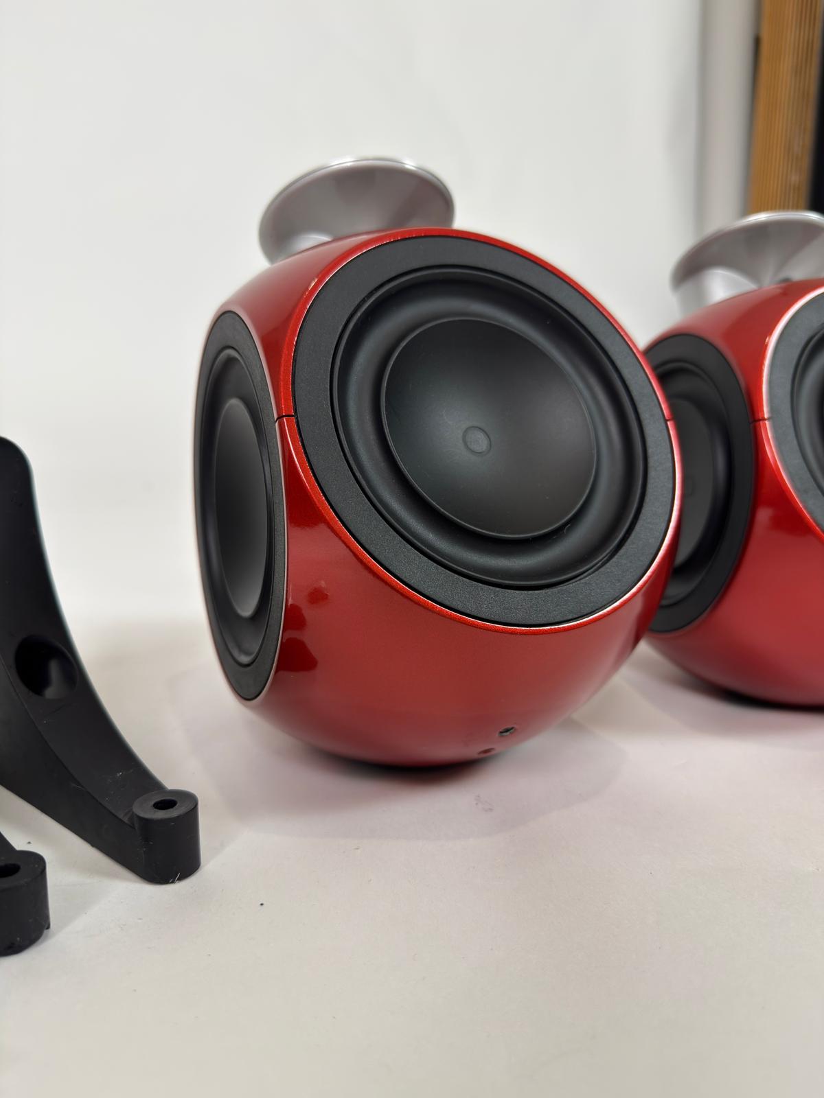 Bang & Olufsen Beolab 3 Red with Wall Bracket - Image 3