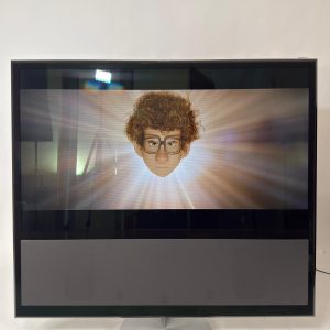 Bang & Olufsen BeoVision 11 - 55"  With Motorised Floor Stand